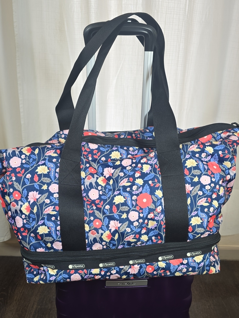 Le Sportsac DAKOTA MEDIUM DELUXE OVERNIGHT BAG Nouveau Rose